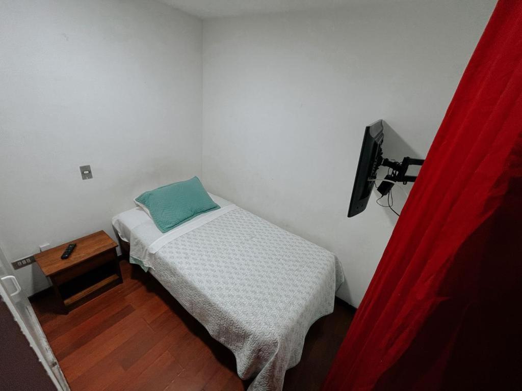 Hotel Plaza Colon Arica Bagian luar foto