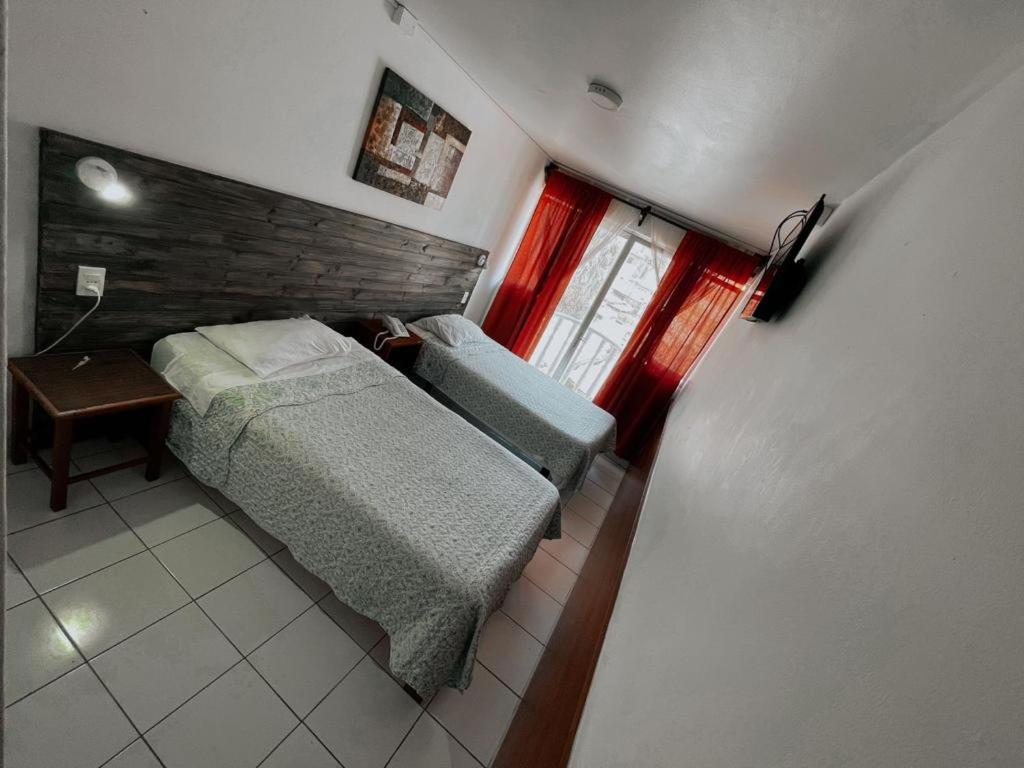 Hotel Plaza Colon Arica Bagian luar foto