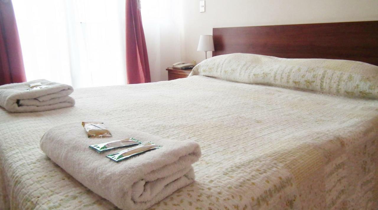 Hotel Plaza Colon Arica Bagian luar foto